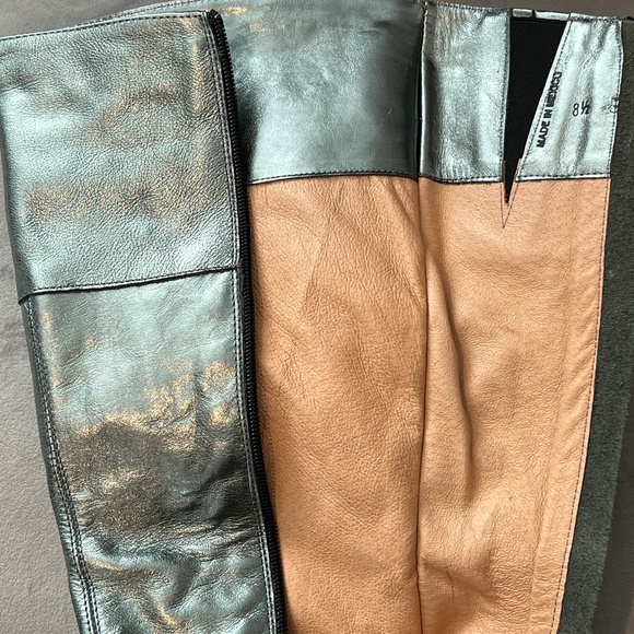 You by Crocs Leather Silver Women's knee boots size 8.5 - Picture 4 of 5